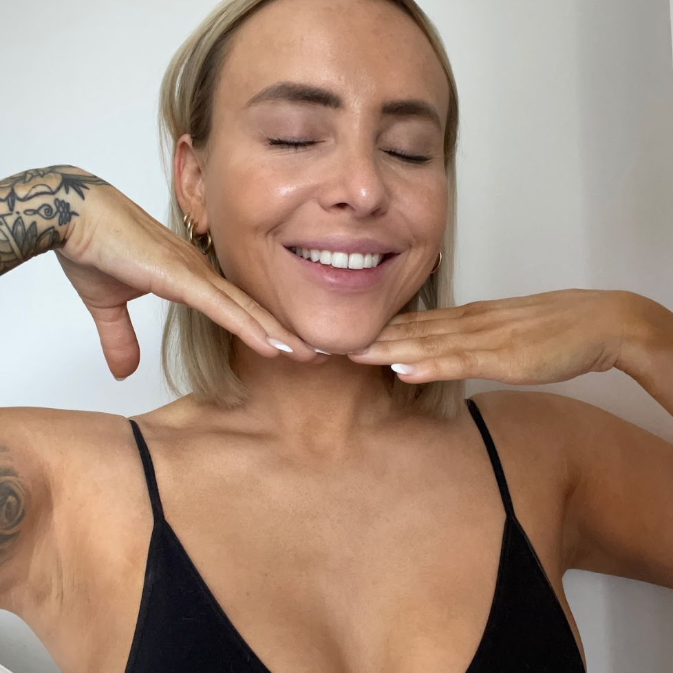 Mastering Skincare Layering for Your Clean Girl Aesthetic