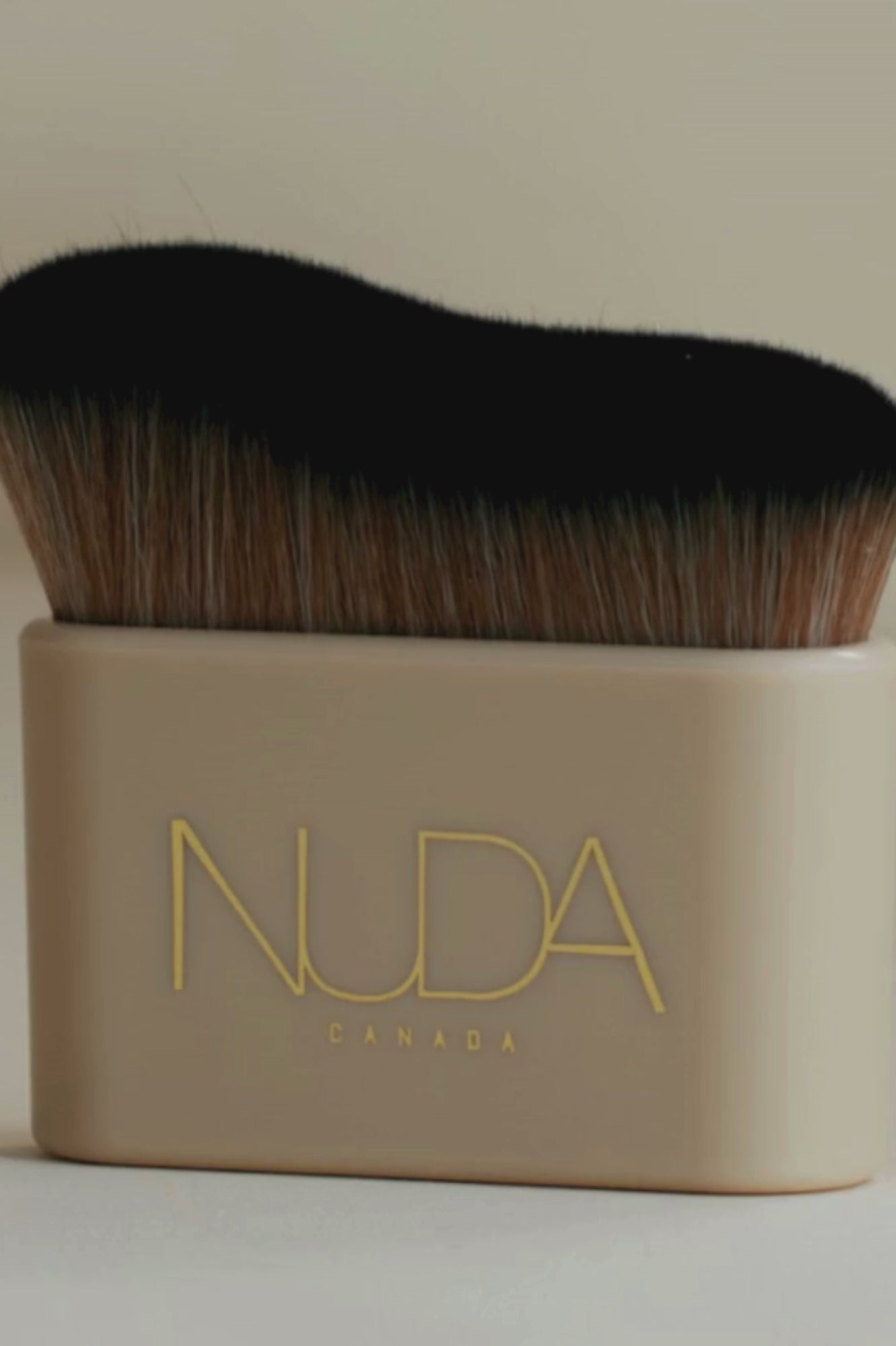 Nuda Blending Brush Video 1